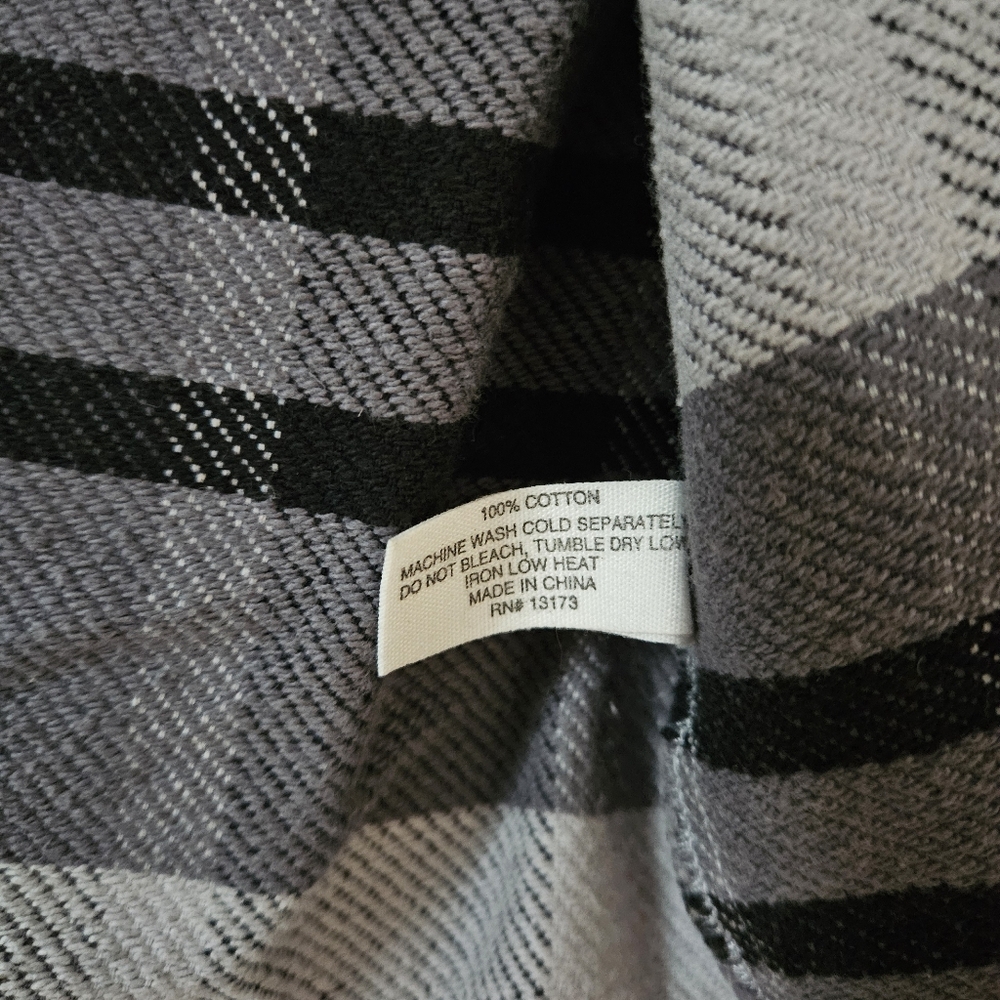Saturdays Surf NYC Flannel Shirt Men's Gray Plaid Button Down Cotton Sz Medium - Picture 8 of 8